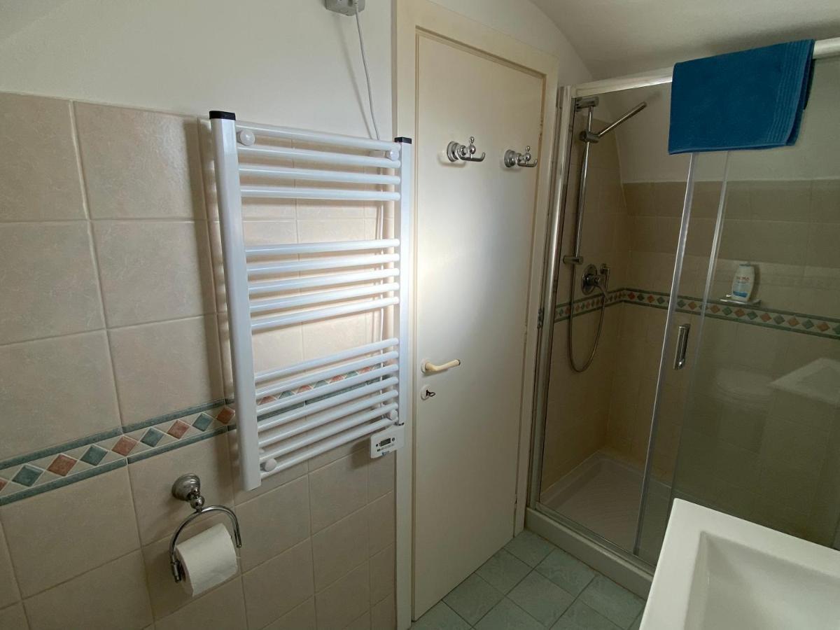 הוילה דולצ'אקווה La Casa Degli Alberi מראה חיצוני תמונה